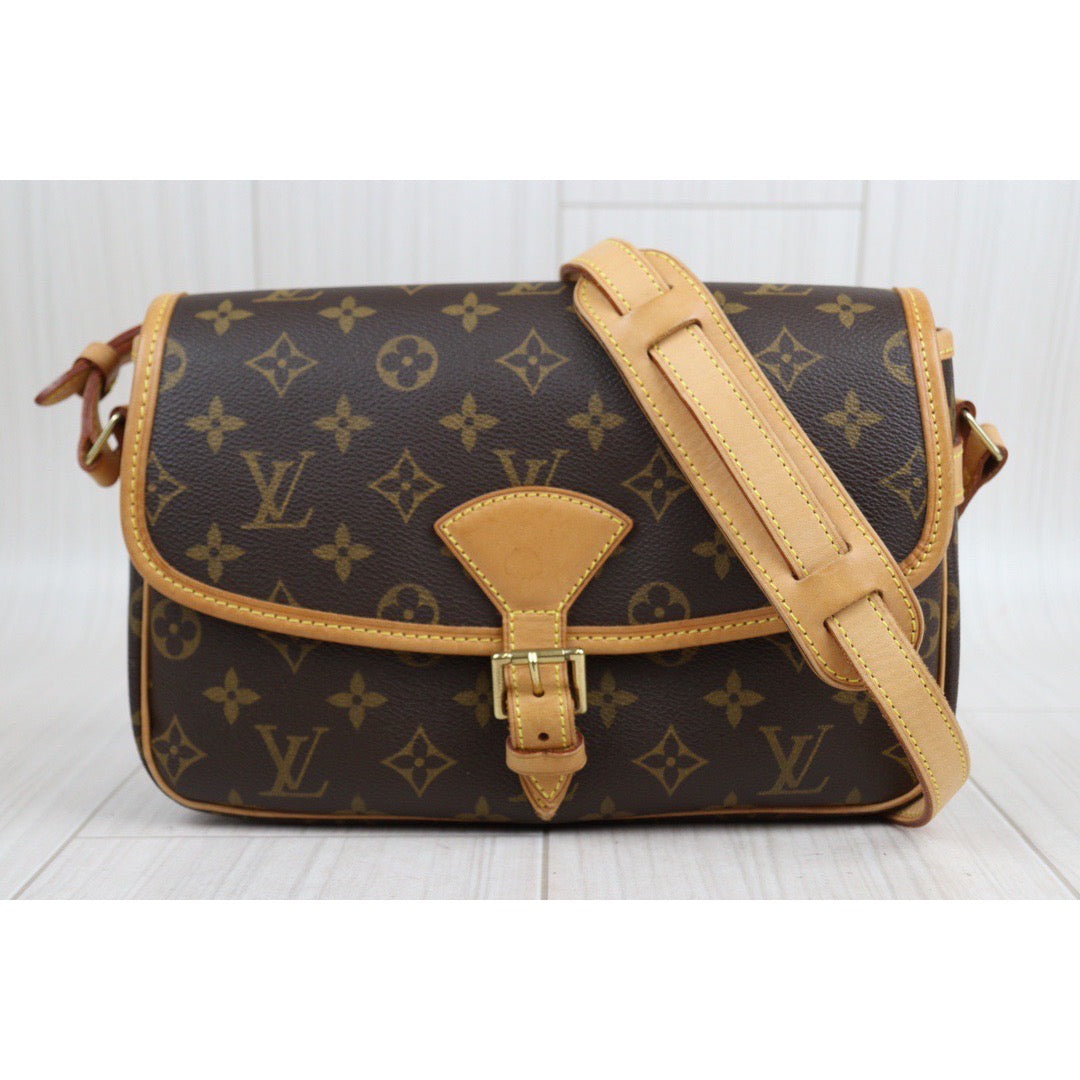 Rank AB ｜LV Monogram Sologne ShoulderBag｜23120706