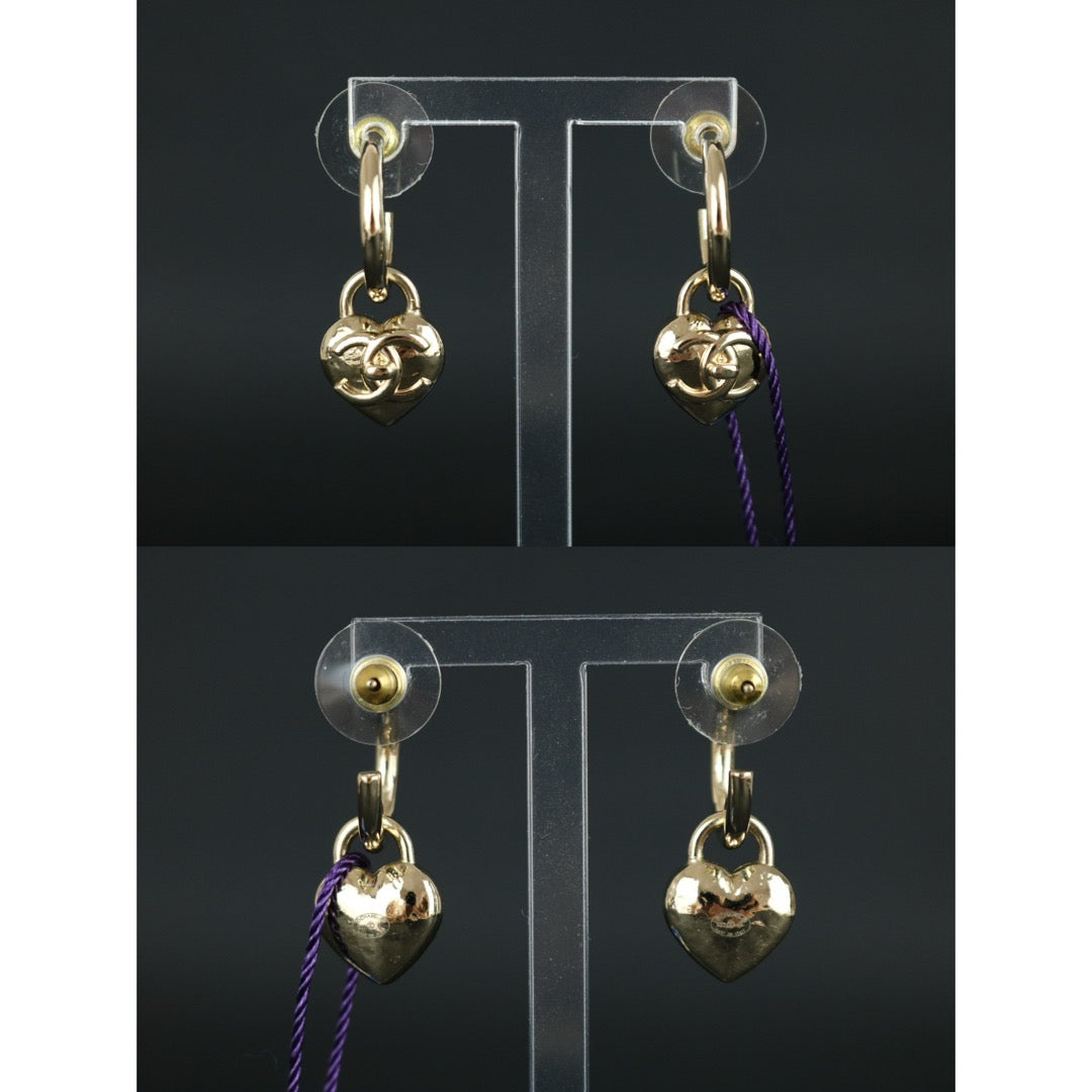 Very Good ( Rank A) ｜CHANEL Coco Mark Gold Heart Pendant  Earrings ｜W25072604