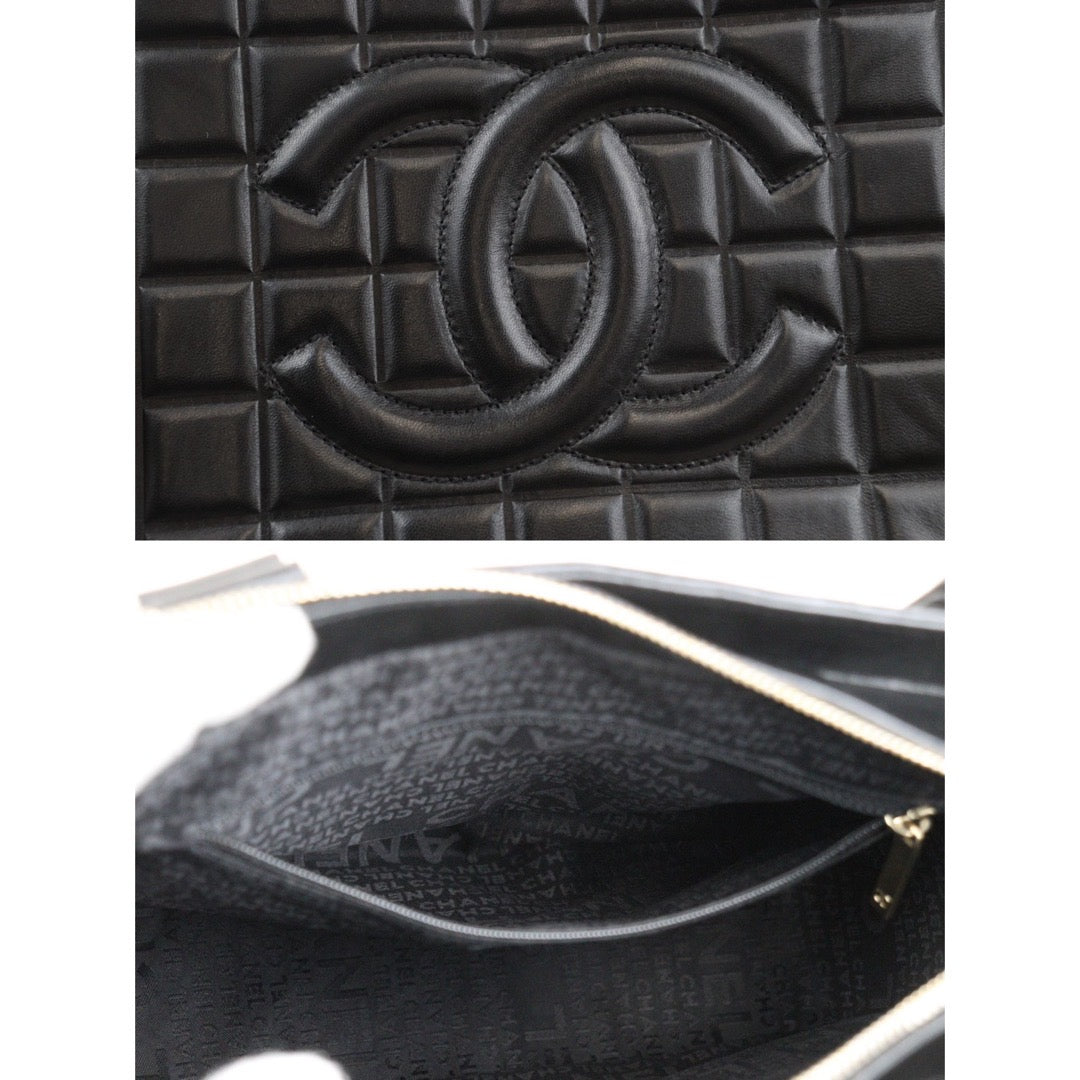 Rank A ｜ CHANEL Lambskin Shoulder Bag Black Made In 2003～2004 Year ｜24031222