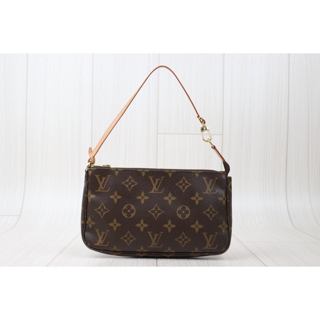 Rank A ｜ LV Monogram Pochette Accessoires Vintage Model｜24062807