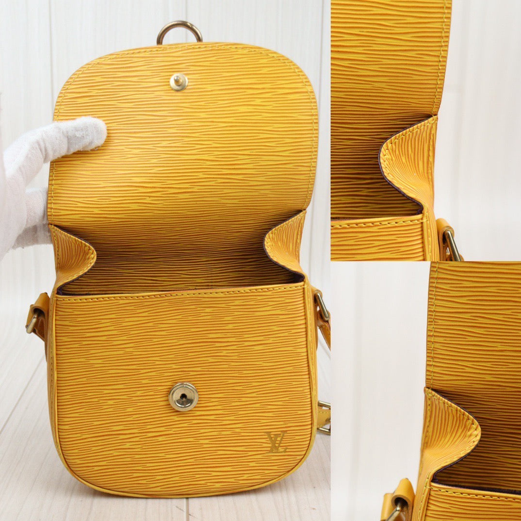 Rank AB ｜LV Epi Saint-Cloud PM Shoulder Bag｜24030713