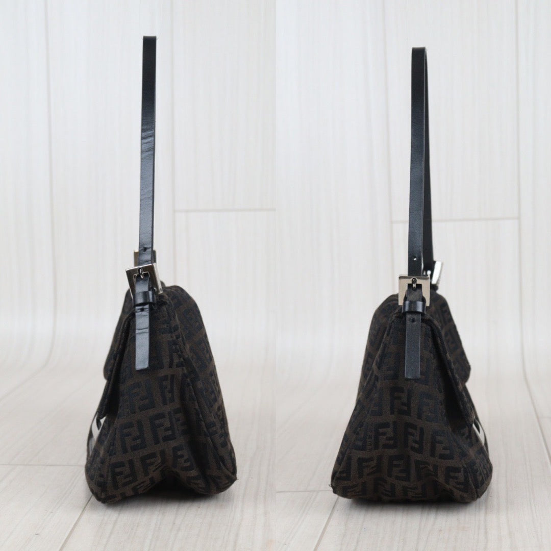 Rank A｜ FENDI Mamma Shoulder Bag ｜23091531