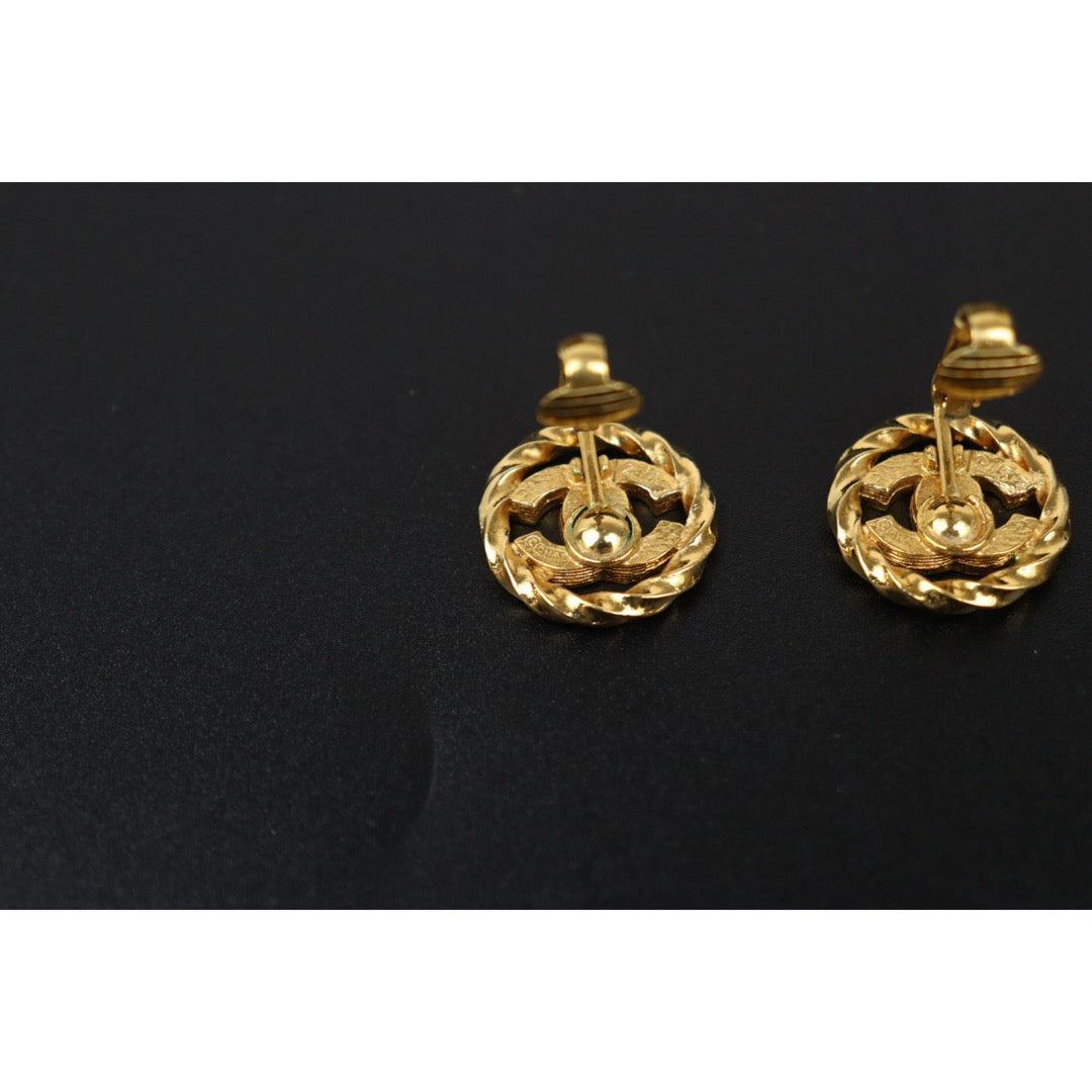 Good ( Rank AB) ｜CHANEL Coco Mark Gold 24 Plated Rhinestone Earrings｜V25061912