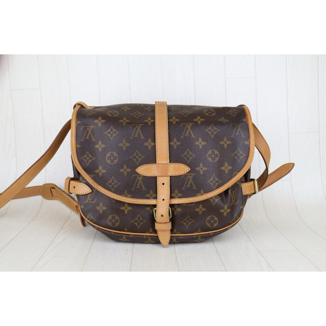 Good ( Rank AB)｜ LV Monogram Saumur 30 Shoulder Bag｜H25053001