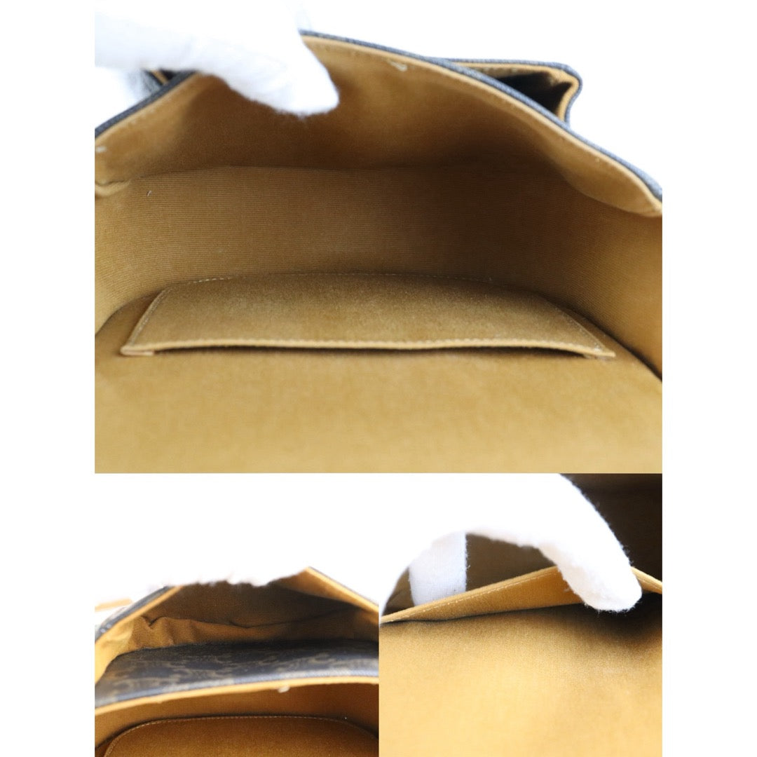 Very Good ( Rank A) ｜ CELINE Macadam Triomphe Cross Body Shoulder Bag Current Model｜S26022801