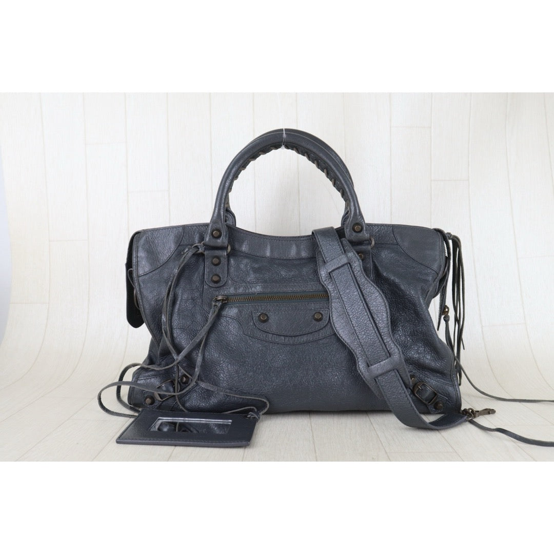 Include Entrupy Certificate of Authenticity｜Good ( Rank AB)｜Balenciaga Waxed Leather Classic City MM Grey HandBag Shoulder Bag ｜S26060108