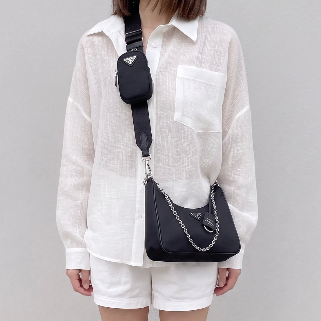 Include Entrupy Certificate of Authenticity｜Very Good ( Rank A)｜ PRADA Re-Edition 2005 Re-Nylon Hobo ｜S26062904