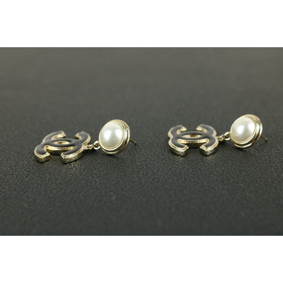 Very Good ( Rank A) ｜CHANEL Pearl COCO Mark Drop Stud Earrings ｜X24111202