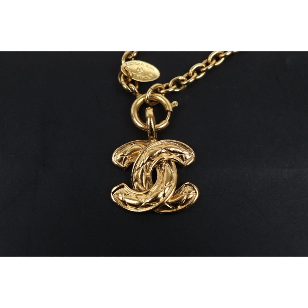 Very Good ( Rank A) ｜  CHANEL Vintage Coco Mark Gold Necklace ｜25103109