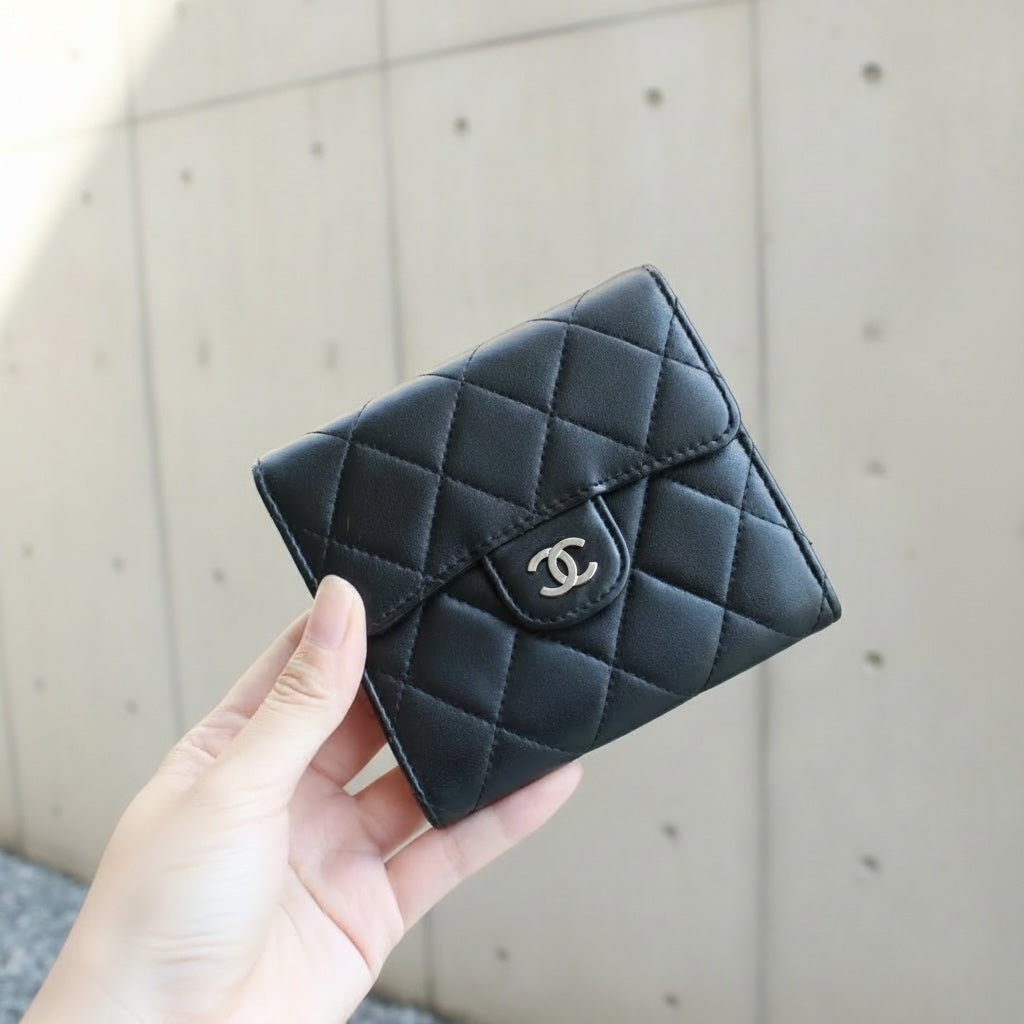 Include Entrupy Certificate of Authenticity｜Very Good ( Rank A)｜CHANEL Lamb Skin Black Wallet Made In 2017-2018Year｜S26052513