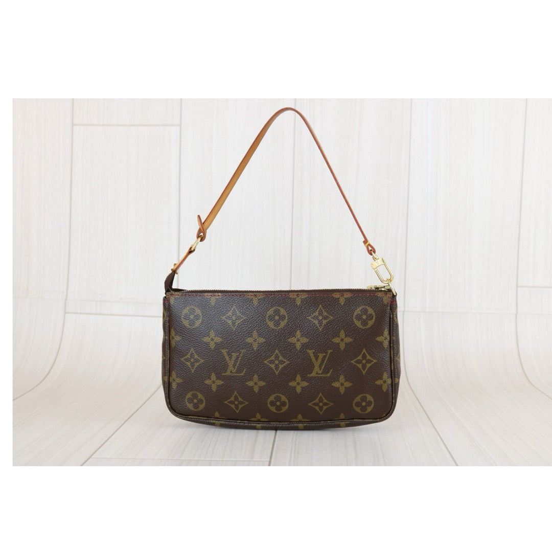 Good ( Rank AB)｜ LV Takashi Murakam Cherry Monogram Pochette Accessoires ｜S24112104