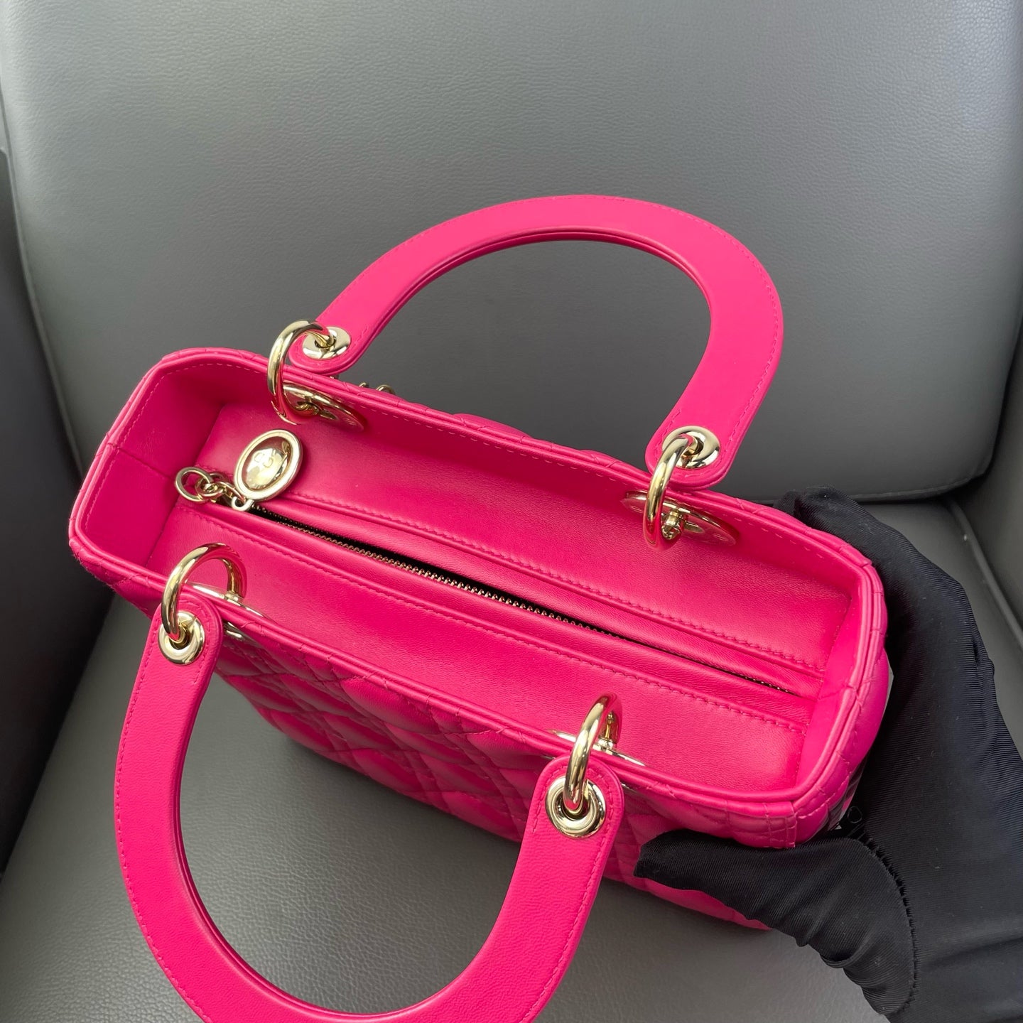 Very Good ( Rank A) ｜  Dior Lady Dior Lamb Skin 2WAY Shoulder Bag Handbag Pink