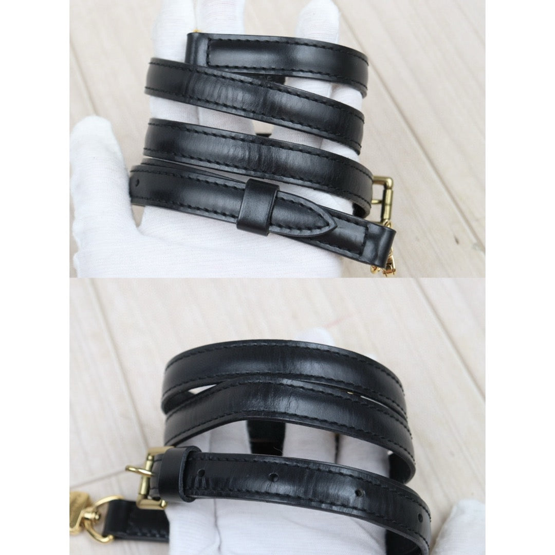 Very Good ( Rank A)｜ LV Epi Grenelle Shoulder bag Black｜25042118