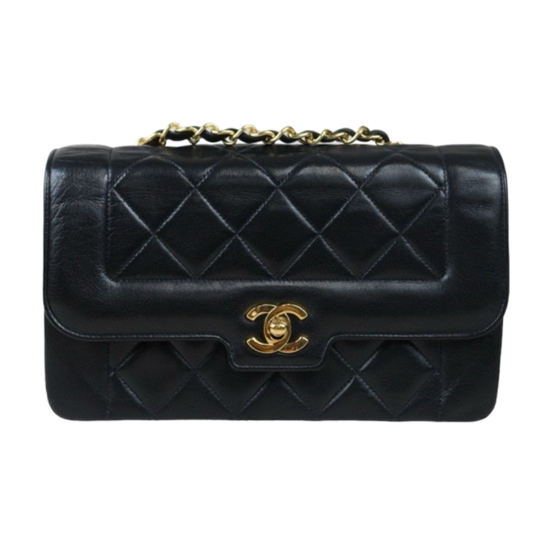 Very Good ( Rank A)｜ CHANEL Matrasse Diana 22 Lamb Skin  Chain Bag Made in 1989-1991Year｜24072505