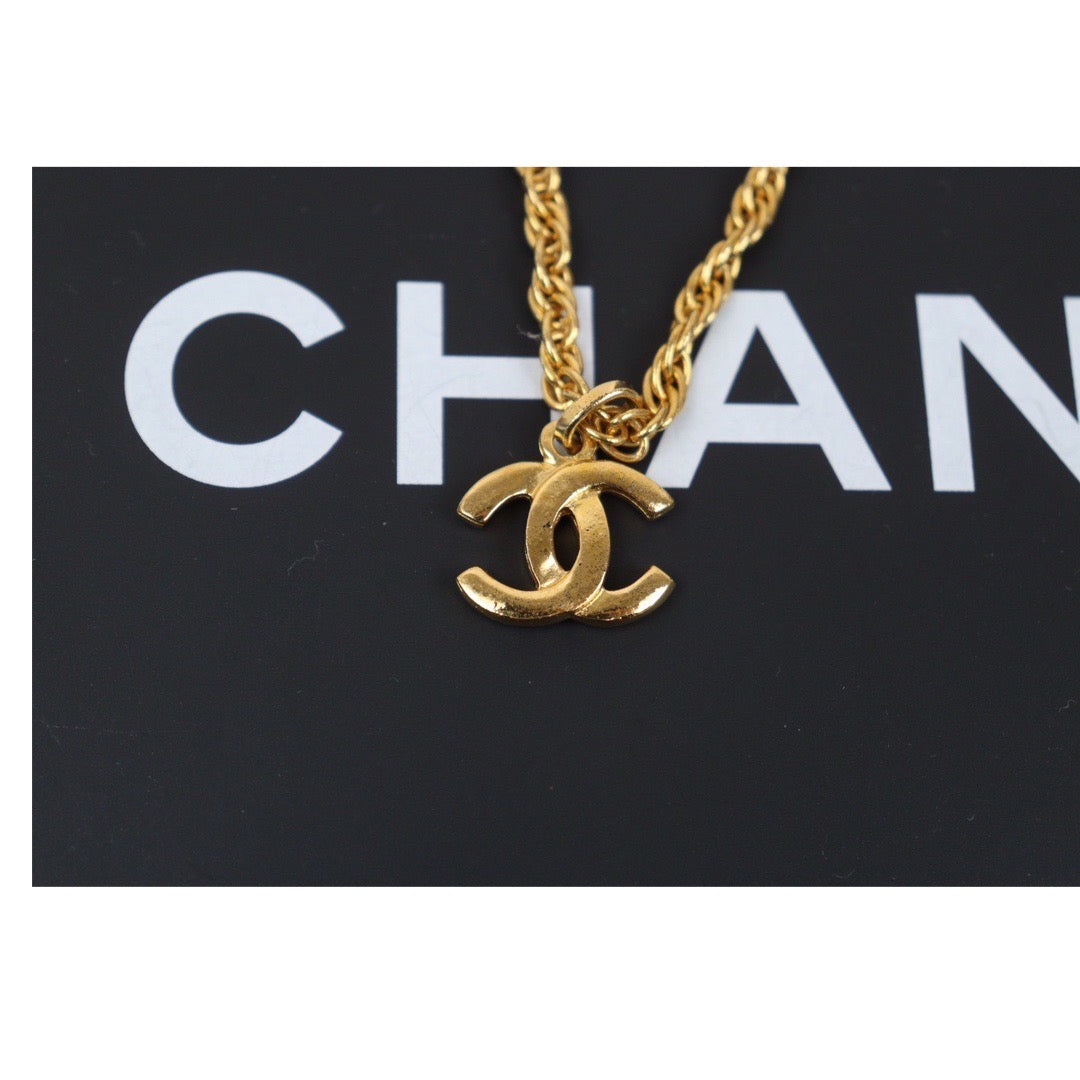 Rank AB ｜CHANEL COCO  18k Gold Plated Necklace  ｜24040418