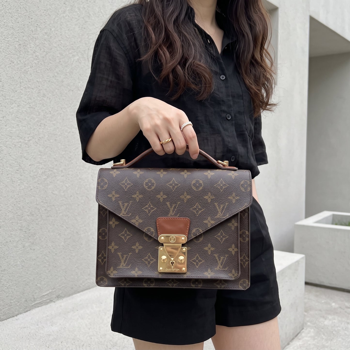 Include Entrupy Certificate of Authenticity｜Good ( Rank AB)｜  Louis Vuitton Monogram Monceau26 Shoulder Bag ｜26072108