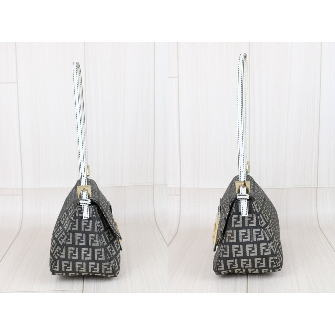 Include Entrupy Certificate of Authenticity｜Good ( Rank AB)｜ FENDI Zucca Mamma Baguette Shoulder Bag Black and White｜X26100712