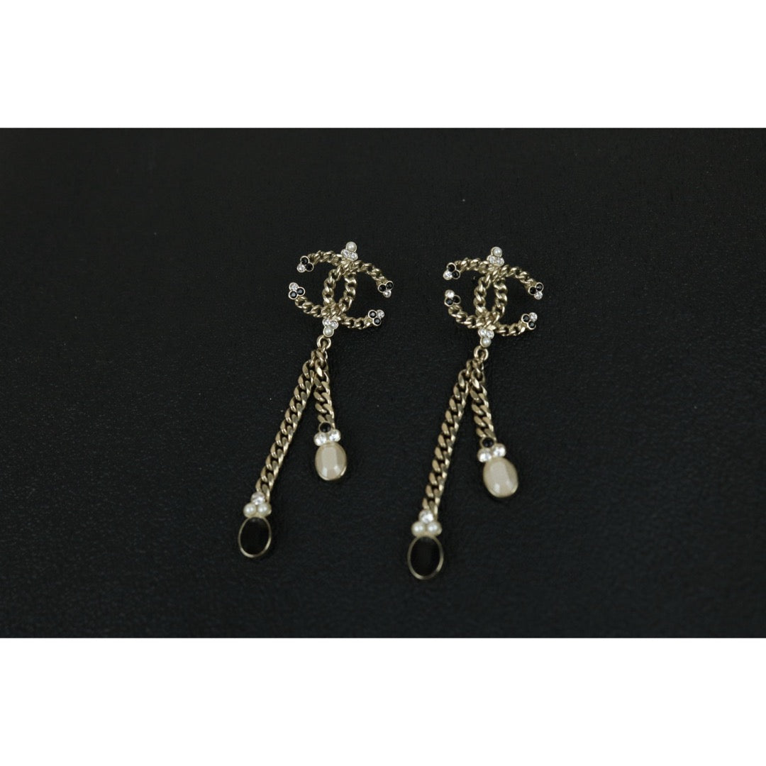 Excellent（Rank SA）｜ CHANEL Coco Mark Chain Pearl Rhinestone Earrings｜S24122607