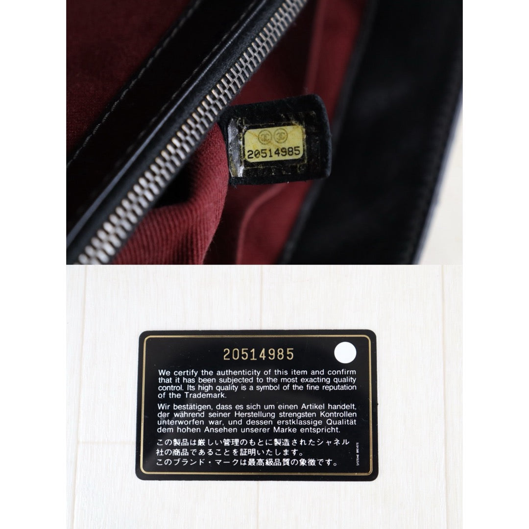 Include Entrupy Certificate of Authenticity｜Very Good ( Rank A)｜ CHANEL  Cire Leather  Chain Single Flap Shoulder Bag Black Made in 2014-2015Year｜S26030815