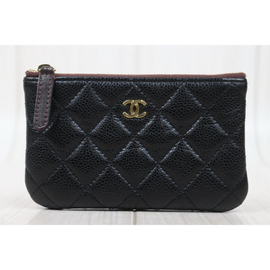 Very Good ( Rank A)｜CHANEL Caviar Skin Calf Leather Card Holder Black Made In 2013-2014Year｜S25110432