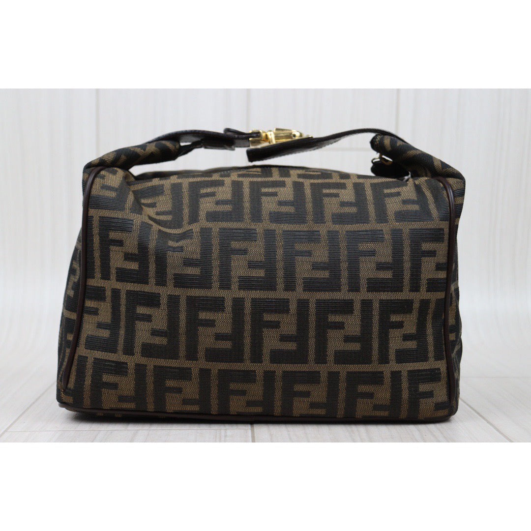 Rank A ｜ FENDI Zucca Handbag GM｜24041115