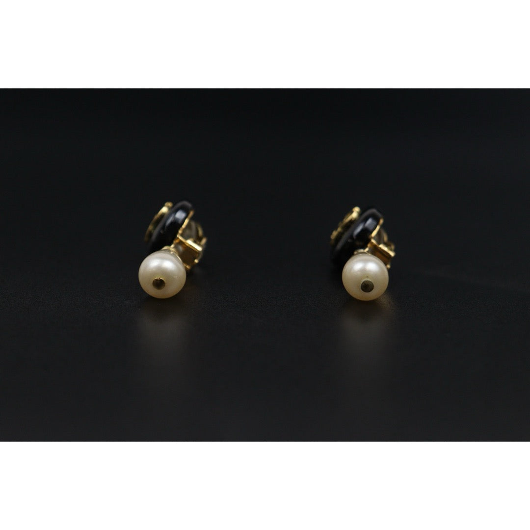 Very Good ( Rank A) ｜CHANEL 95P COCO Mark  Water Drop Pearl Earrings Made In 1995Year｜25122305
