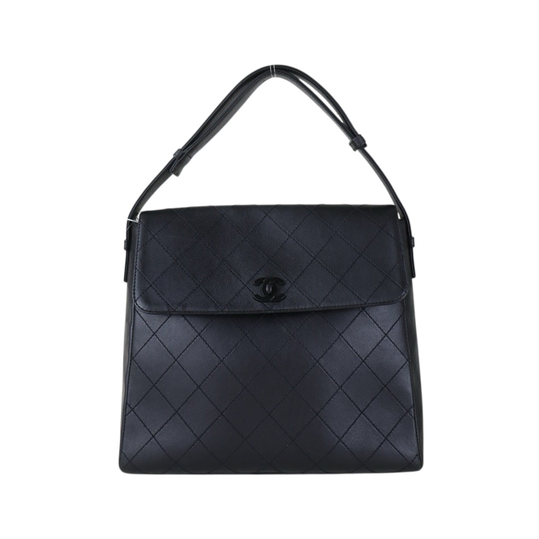 Include Entrupy Certificate of Authenticity｜Very Good ( Rank A)｜ CHANEL Calf Skin  Vintage Quilted Single Flap Kelly Shoulder Bag Black Made In 1997-1999Year｜S26083010