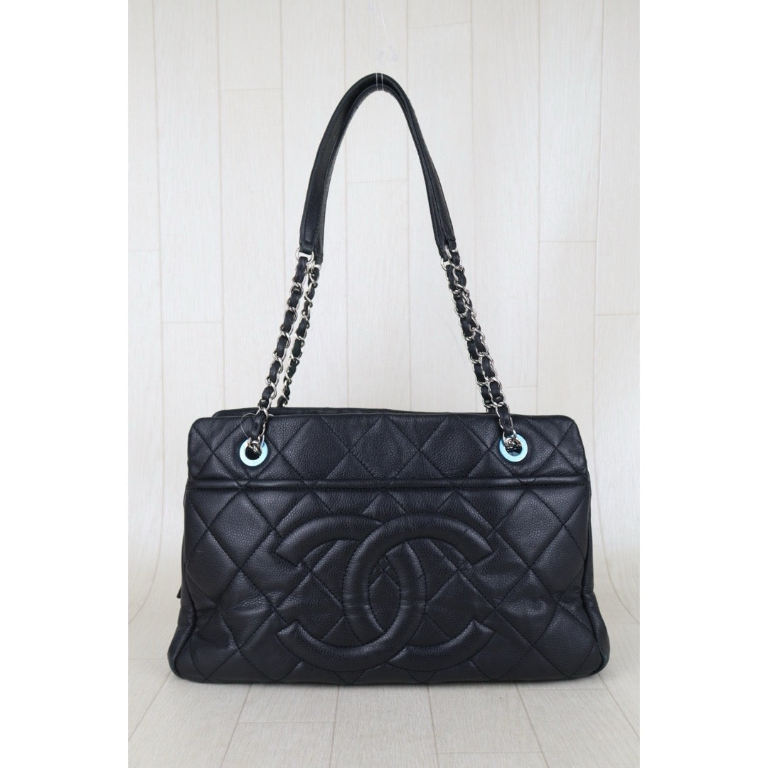 Include Entrupy Certificate of Authenticity｜Good ( Rank AB)｜ CHANEL Calf Leather  Matrasse Chain Tote Bag Black Made In 2013～2014Year｜S26060105