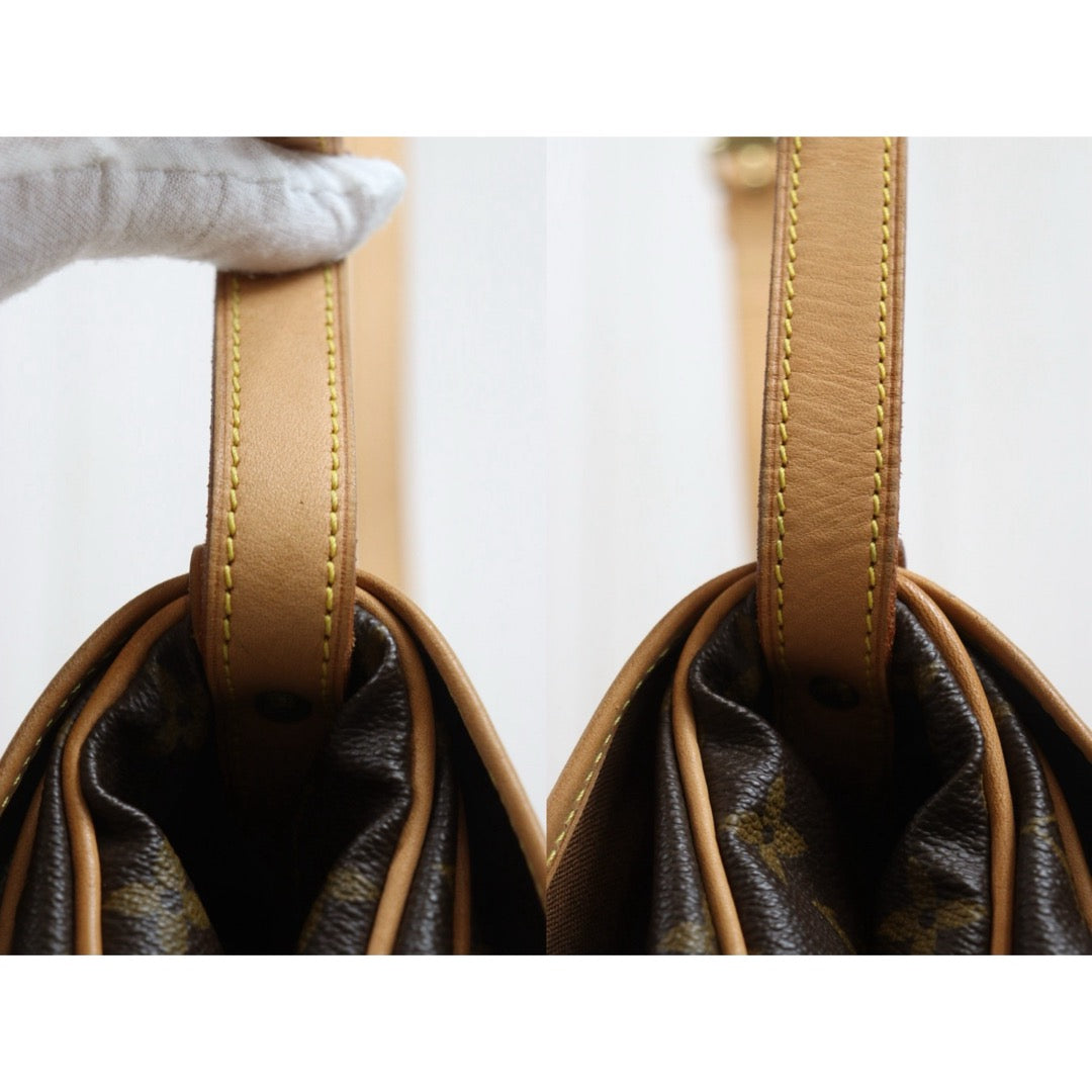 Include Entrupy Certificate of Authenticity｜Good ( Rank AB)｜ Louis Vuitton Monogram Saumur 30 Shoulder Bag｜26041305