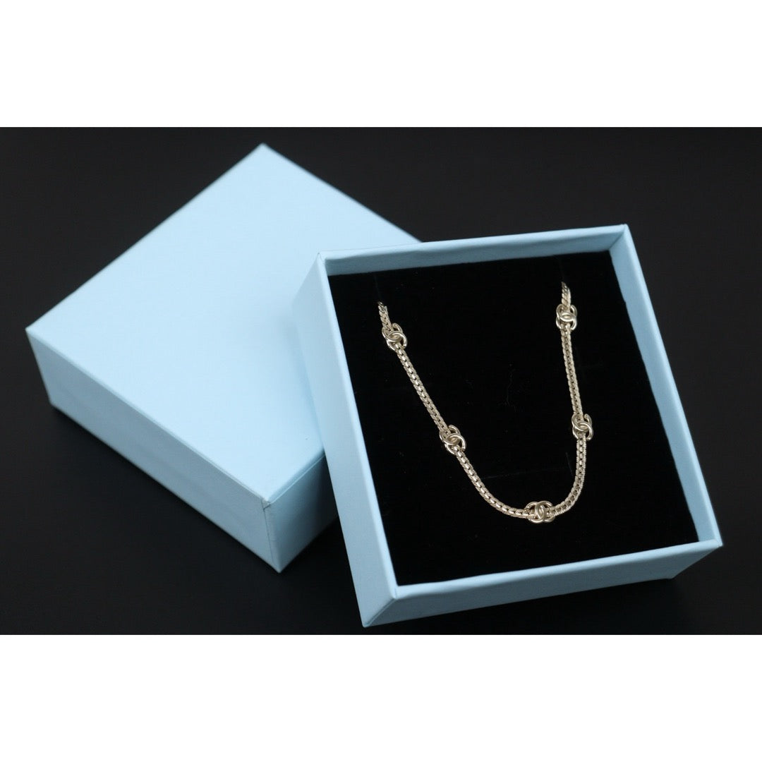 Very Good ( Rank A) ｜  CHANEL Coco Mark 24B Snake Bone Chain  Choker Necklace ｜V25110608