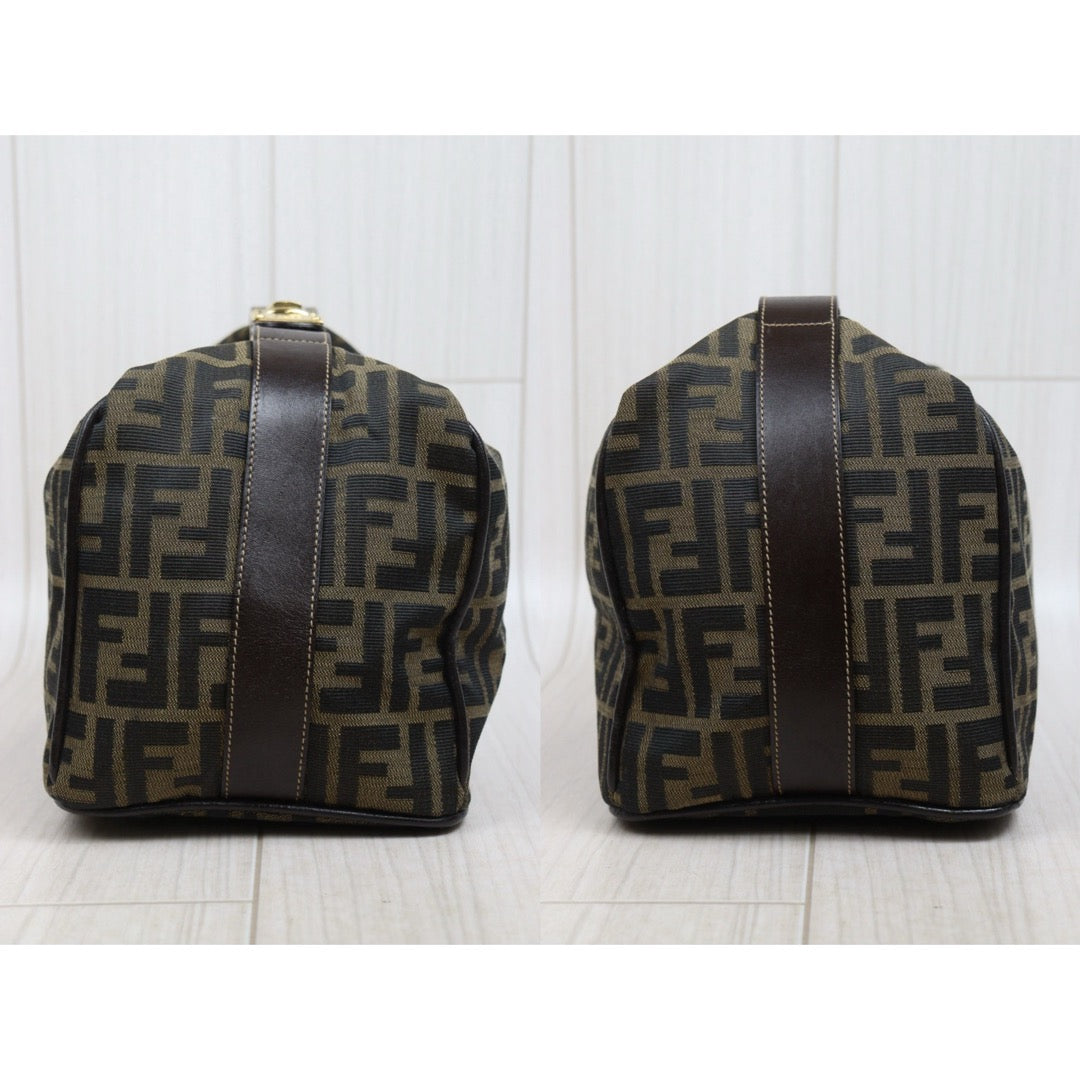 Include Entrupy Certificate of Authenticity｜Good ( Rank AB)｜ FENDI GM Zucca Handbag ｜26042303