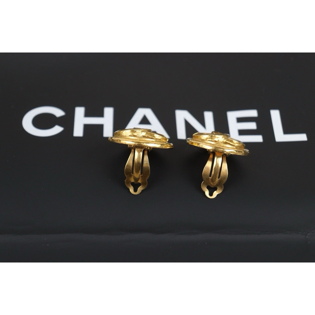 Rank A ｜CHANEL Coco Mark Gold 24 Plated Earrings ｜24010507