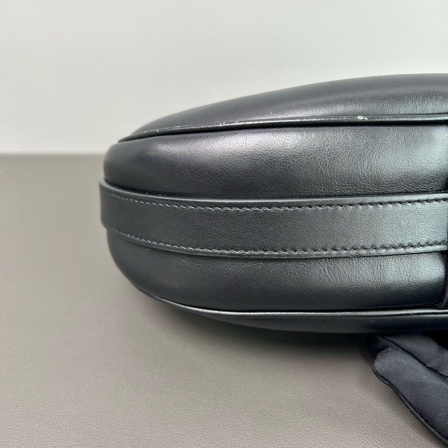 Very Good ( Rank A) ｜ CELINE AVA Calf Shoulder Bag
