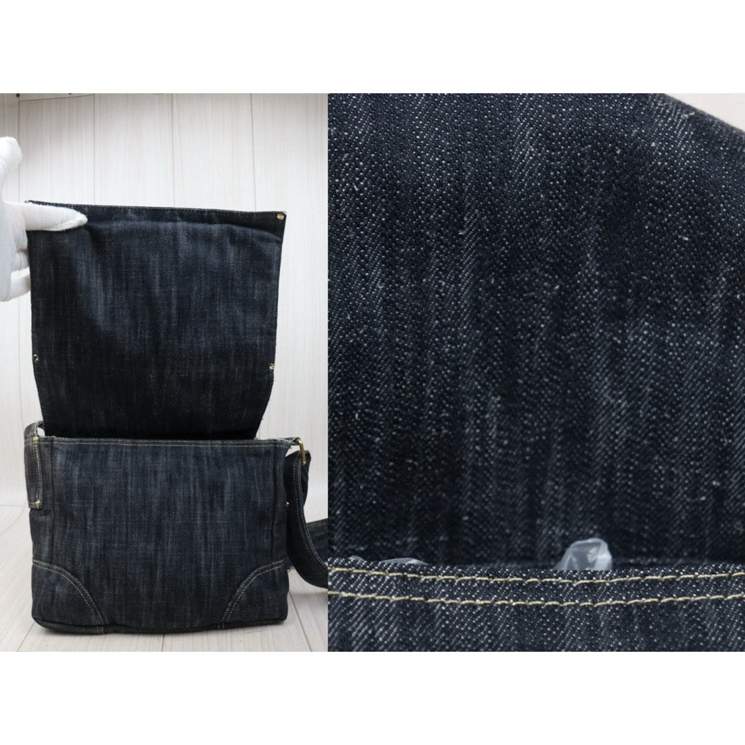 Good ( Rank AB)｜ CHANEL  Denim Blue Shoulder Bag Made in 2005-2006 Year｜P25012208