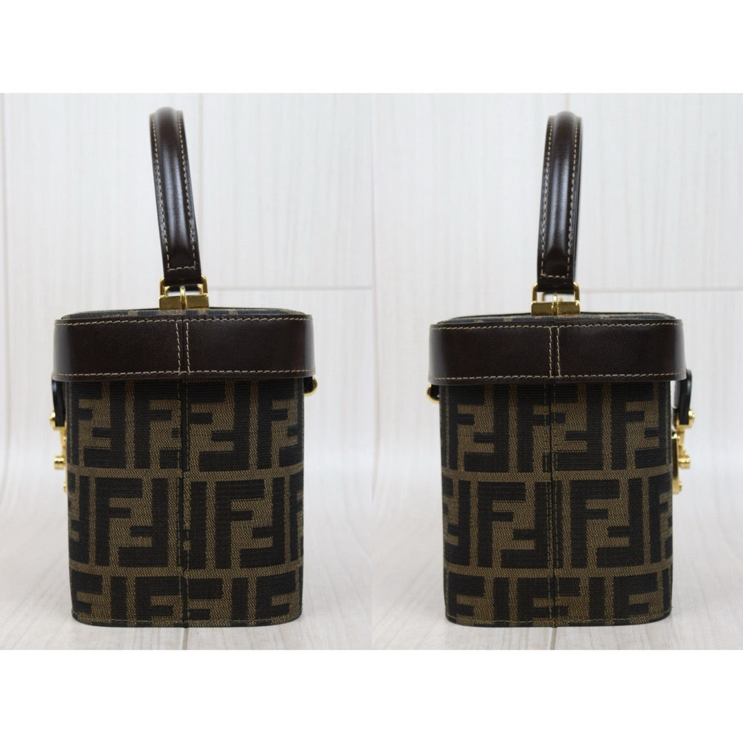 Very Good ( Rank A)｜ FENDI Zucca Vanity 2way Handbag Shoulder Bag｜25121102
