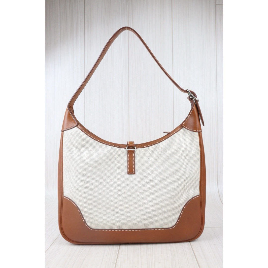 Good ( Rank AB)
｜ Hermes Trim Canvas Silver Hardware Shoulder Bag □F Stamp｜Y24082607