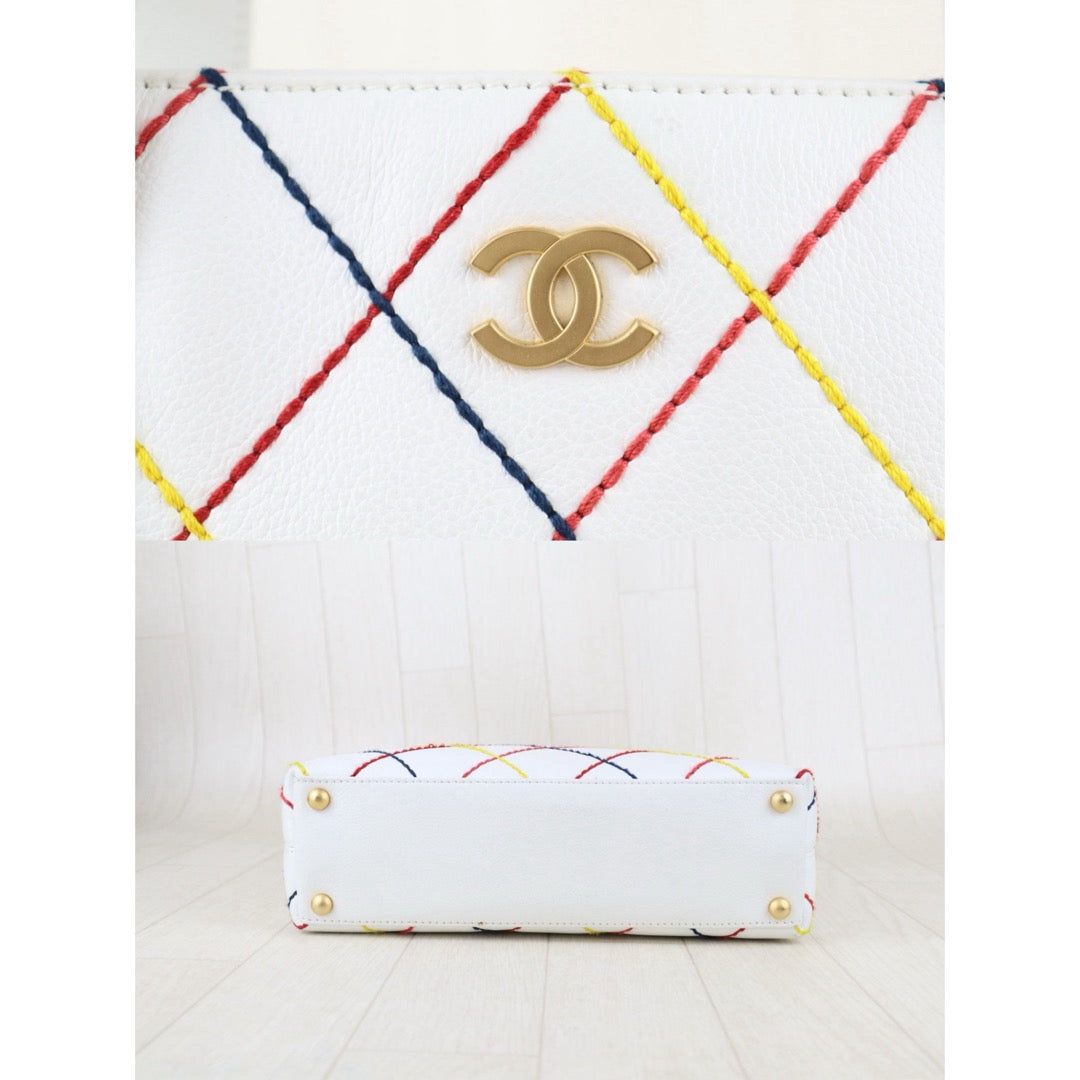 Good ( Rank AB)｜Full Set CHANEL Calf Leather Wild Ditch Hand Bag White Made In 2003～2004Year｜H25090813