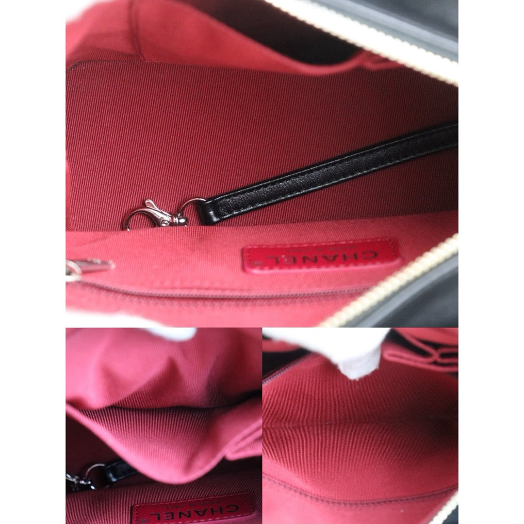 Include Entrupy Certificate of Authenticity｜Very Good ( Rank A) ｜CHANEL PM Gabrielle Calf Leather Shoulder Bag Black Made In 2020-2021Year｜S26062513