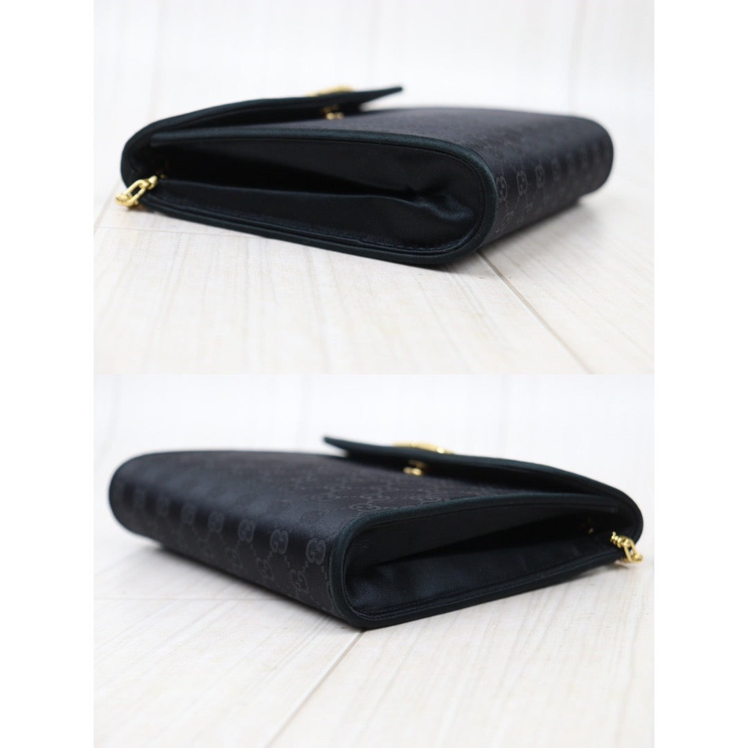 Rank AB ｜ GUCCI Vintage GG Velvet Clutch Bag Black  ｜24060306