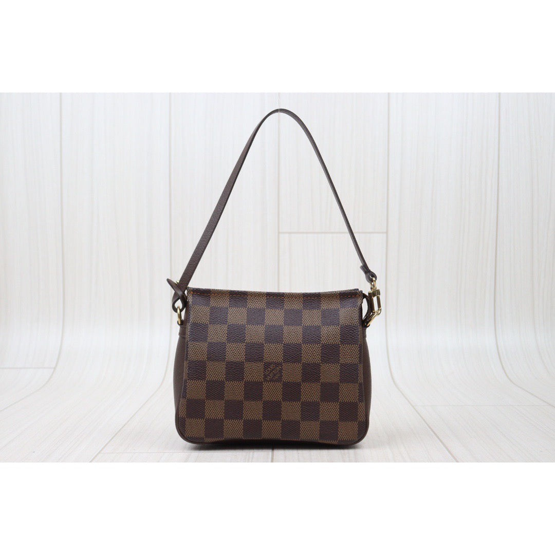 Rank A ｜ LV Damier Truth make up ｜24043001
