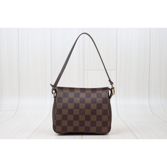 Rank A ｜ LV Damier Truth make up ｜24043001