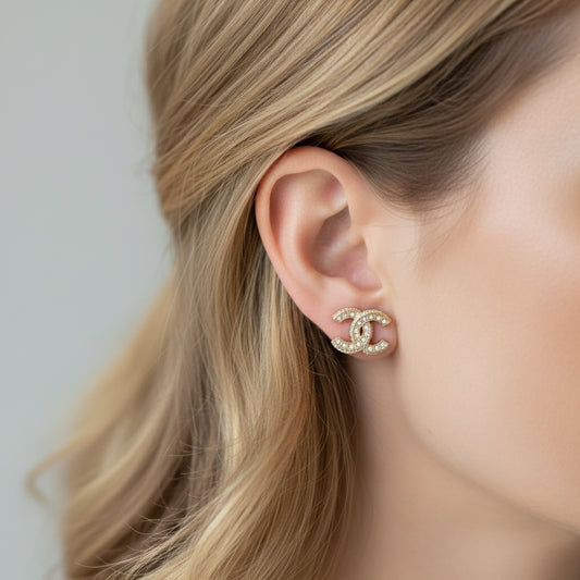 Include Authentic Detective Certificate of Authenticity｜Very Good ( Rank A)｜ CHANEL F19V COCO Mark Rhinestone Earrings Made In 2019Year｜S26051504