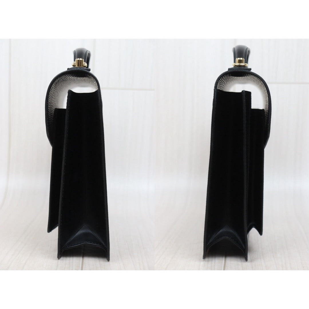 Very Good ( Rank A)｜ LV Epi Monceau28 Black Shoulder Bag ｜25120804