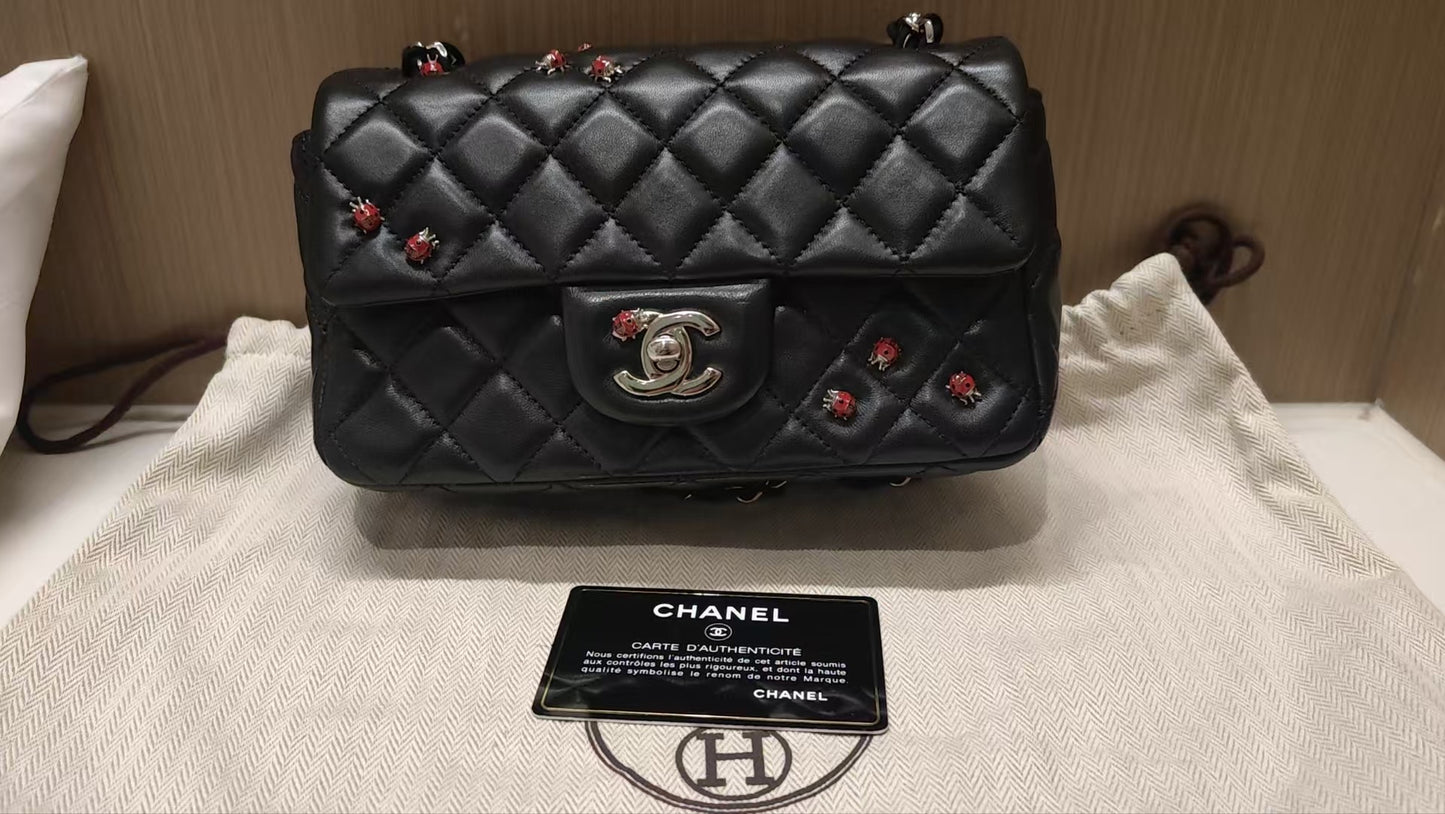 CHANEL Matrasse Single Flap 20 Shoulder Bag ladybug