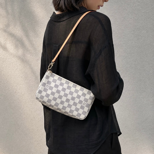 Include Entrupy Certificate of Authenticity｜Very Good ( Rank A)｜Louis Vuitton Azul Pochette Accessoires IC Chips Model｜S26072521