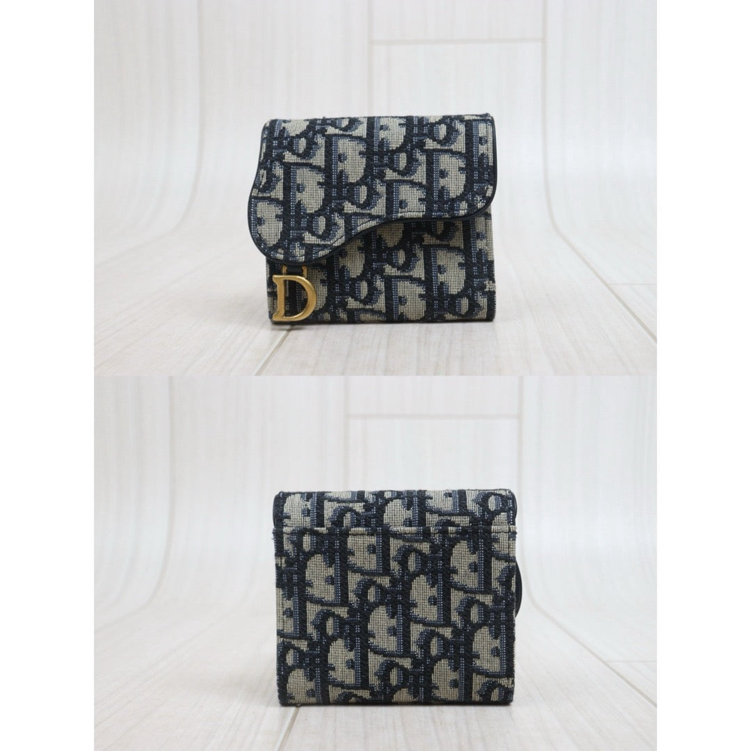 Include Entrupy Certificate of Authenticity｜Very Good ( Rank A)｜Dior Trotter Montaige  Oblique Saddle Lotus Wallet ｜26081807