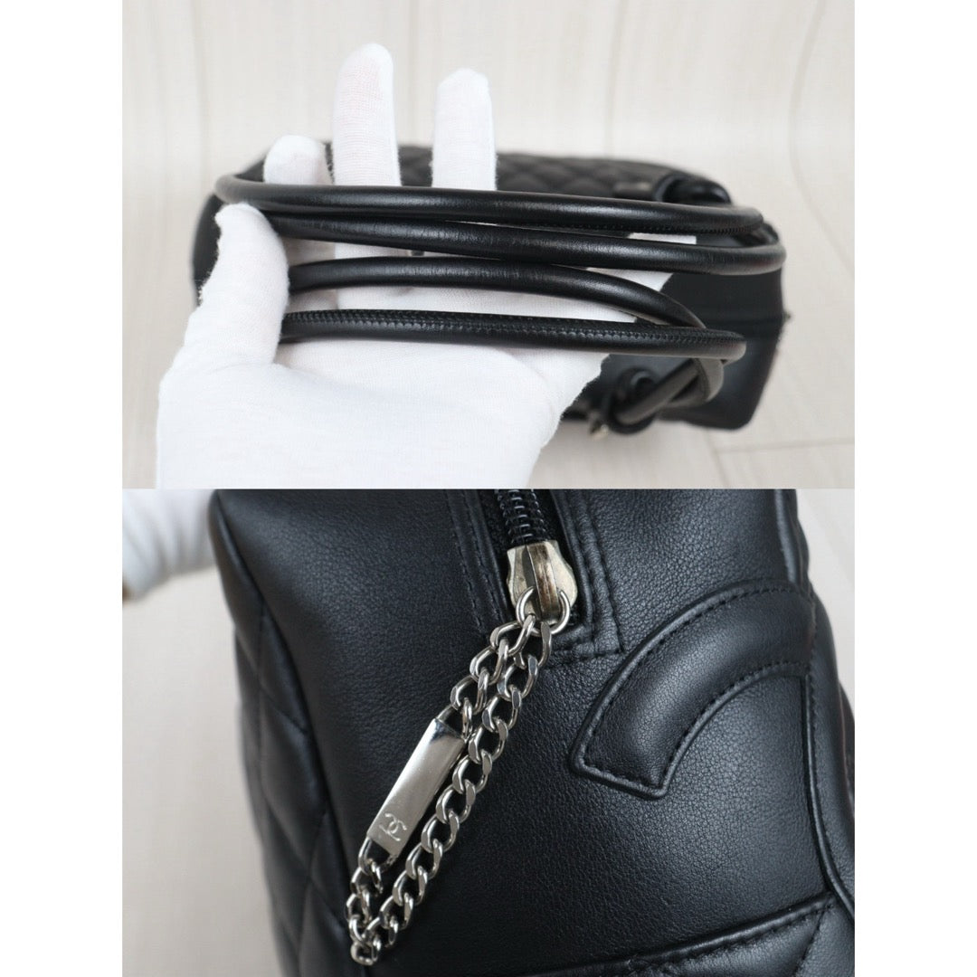 Very Good ( Rank A)｜ CHANEL Cambon Line Bowling Bag Black Made In 2003～2004 Year｜25092602