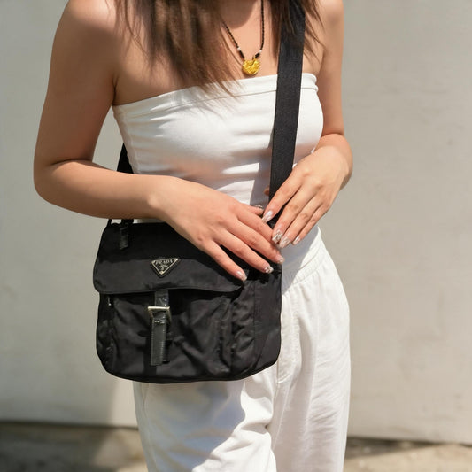 Include Entrupy Certificate of Authenticity｜Good ( Rank AB) ｜Prada  Nylon Black Shoulder Bag｜26101904