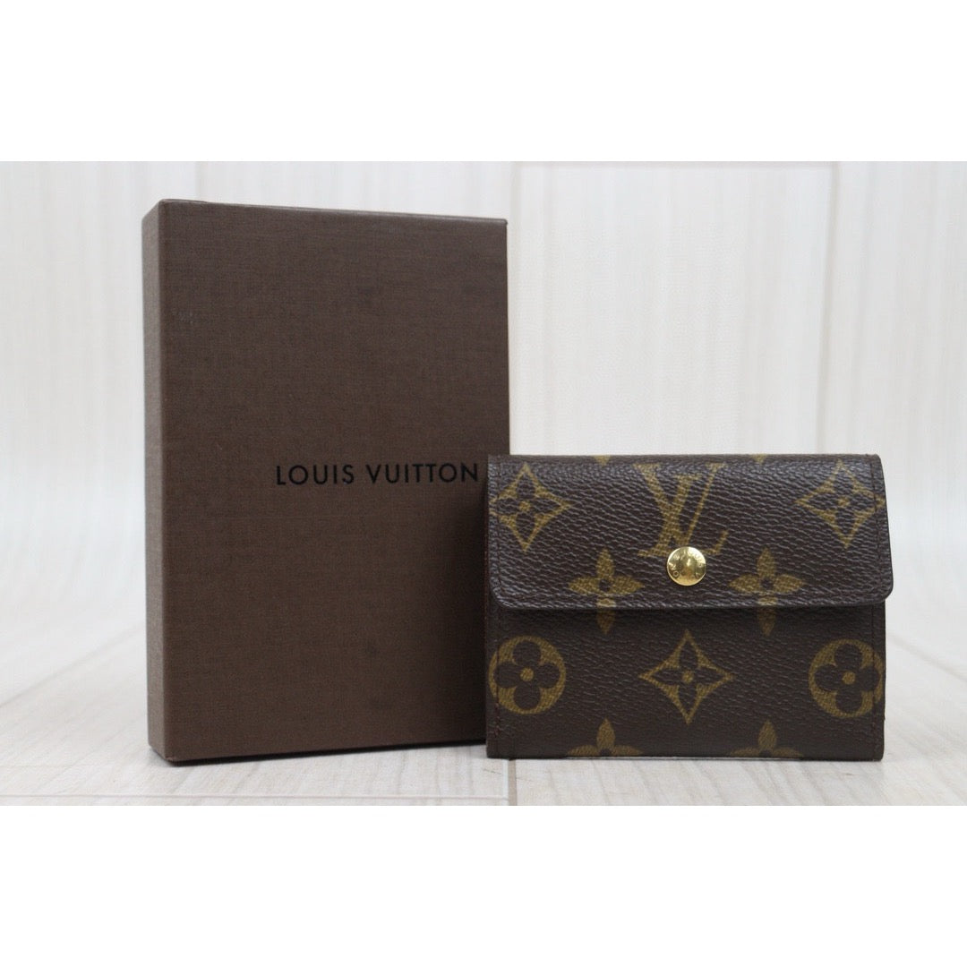 Very Good ( Rank A)｜  LV Monogram  Wallet ｜V24102304