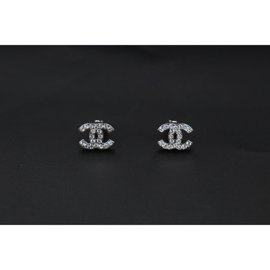 Very Good ( Rank A)｜ CHANEL Coco Mark Rhinestone Earrings Silver Made in 2006Year｜V25071705